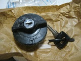 gas tank cap with key mercedes 1234710230